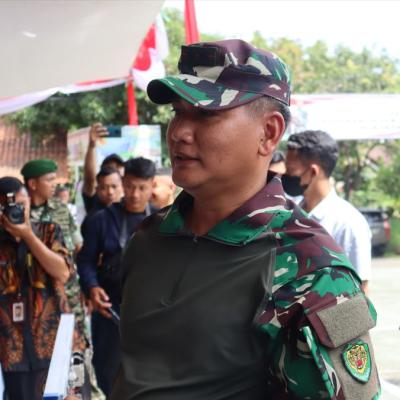 Ketika Berada Di Stand Pameran 2